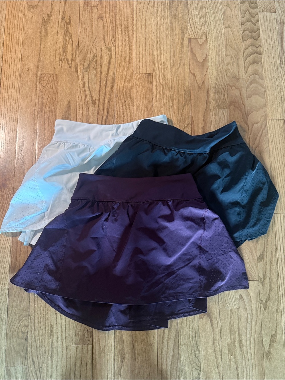 Spanx Women’s Athletic Skirt — White, Black & Deep Purple